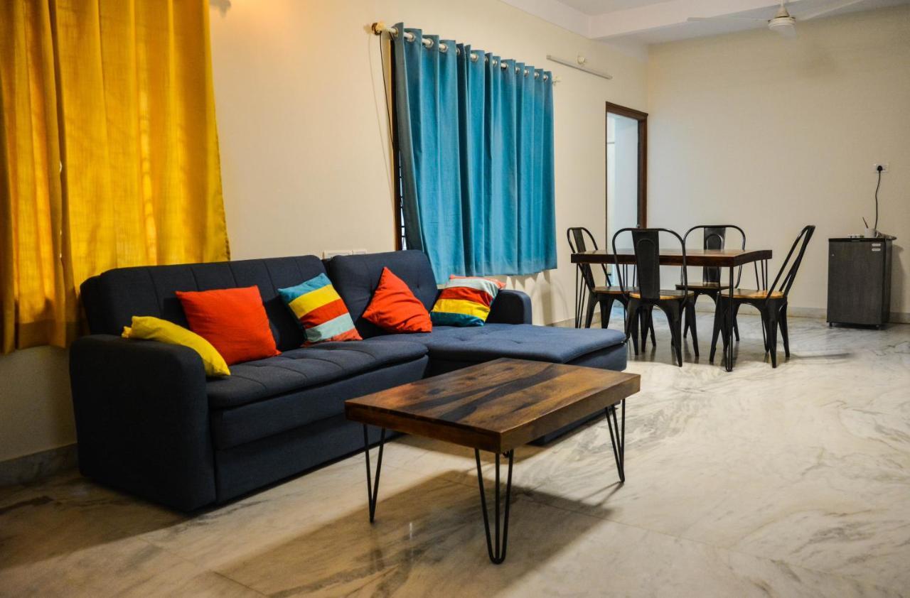 Chirpy Co-Living Space & Hostel บังกาลอร์ ภายนอก รูปภาพ