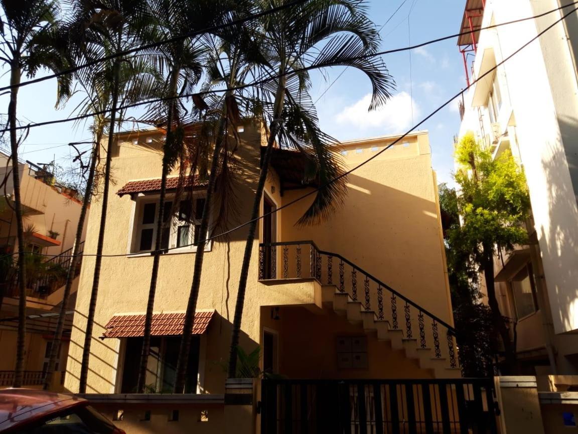 Chirpy Co-Living Space & Hostel บังกาลอร์ ภายนอก รูปภาพ